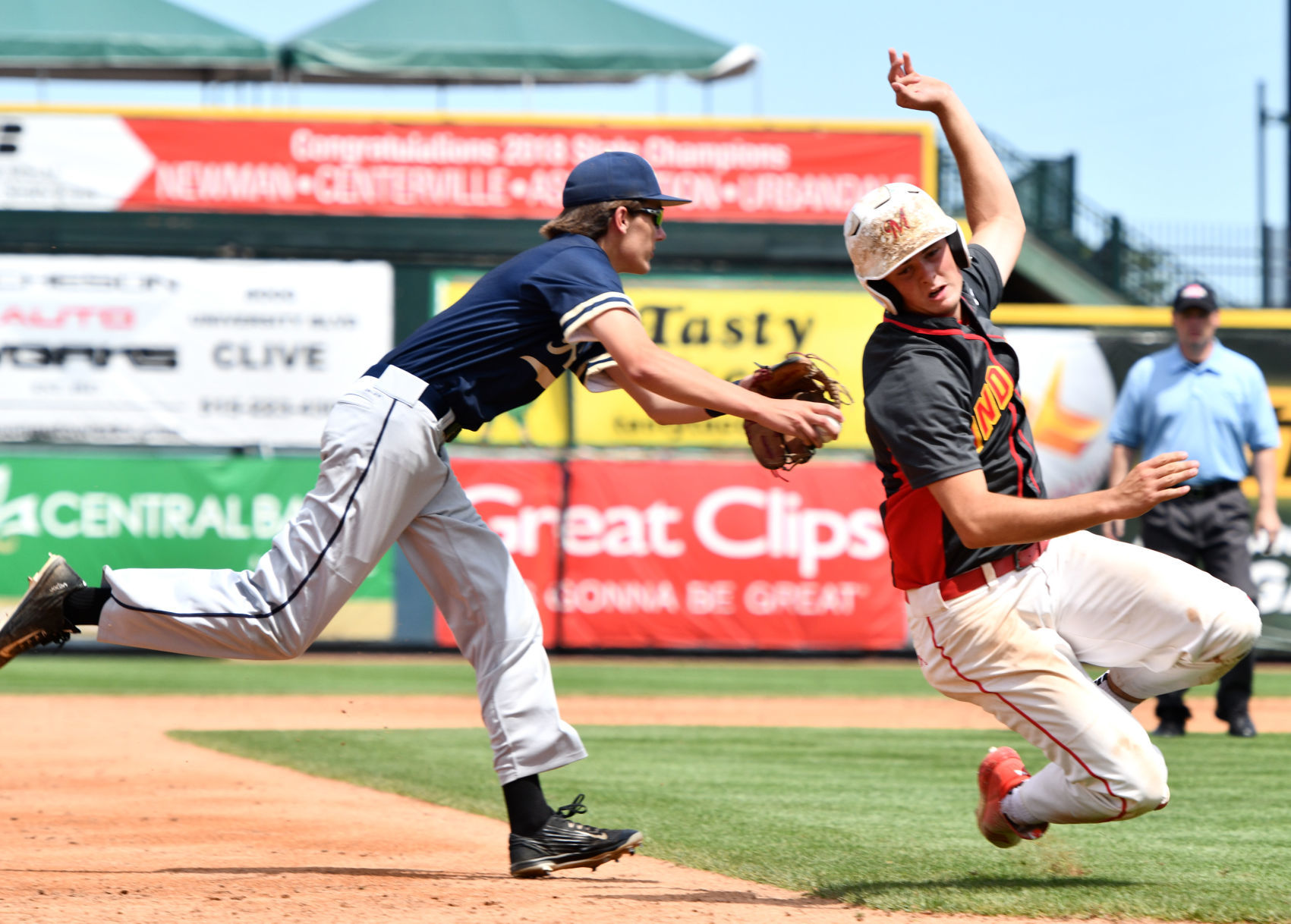 Bishop Heelan vs Marion state baseball